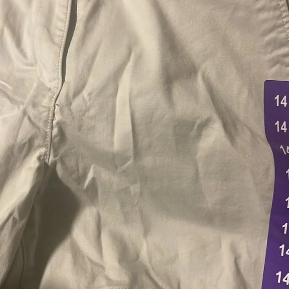 Nautica Ladies' Twill Short color Stone - Picture 7 of 7